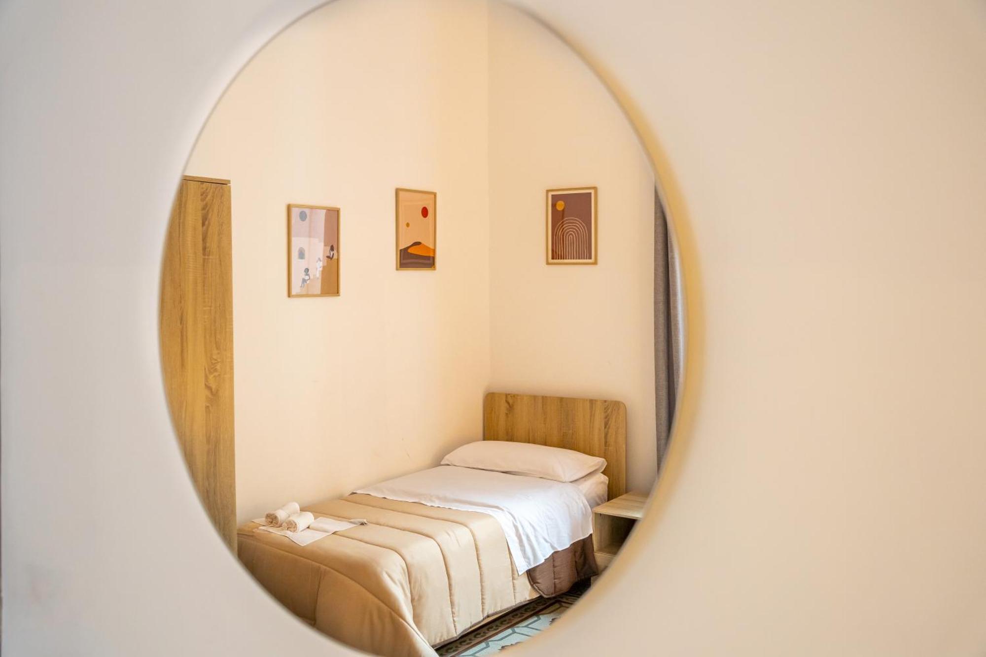Centro Stazione Aeroporto Wi-Fi&Self Check-In Apartment ปาแลร์โม ภายนอก รูปภาพ