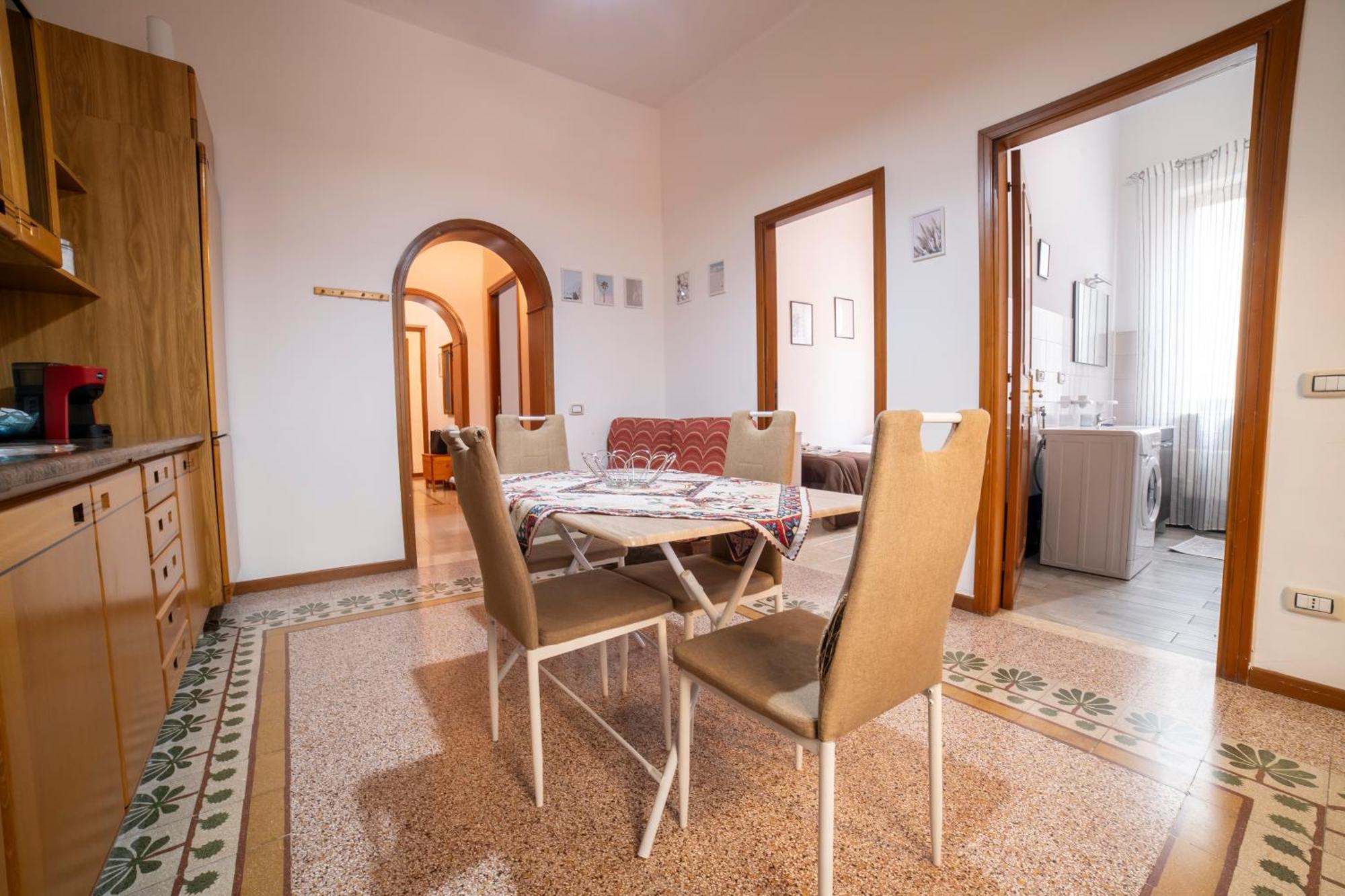 Centro Stazione Aeroporto Wi-Fi&Self Check-In Apartment ปาแลร์โม ภายนอก รูปภาพ