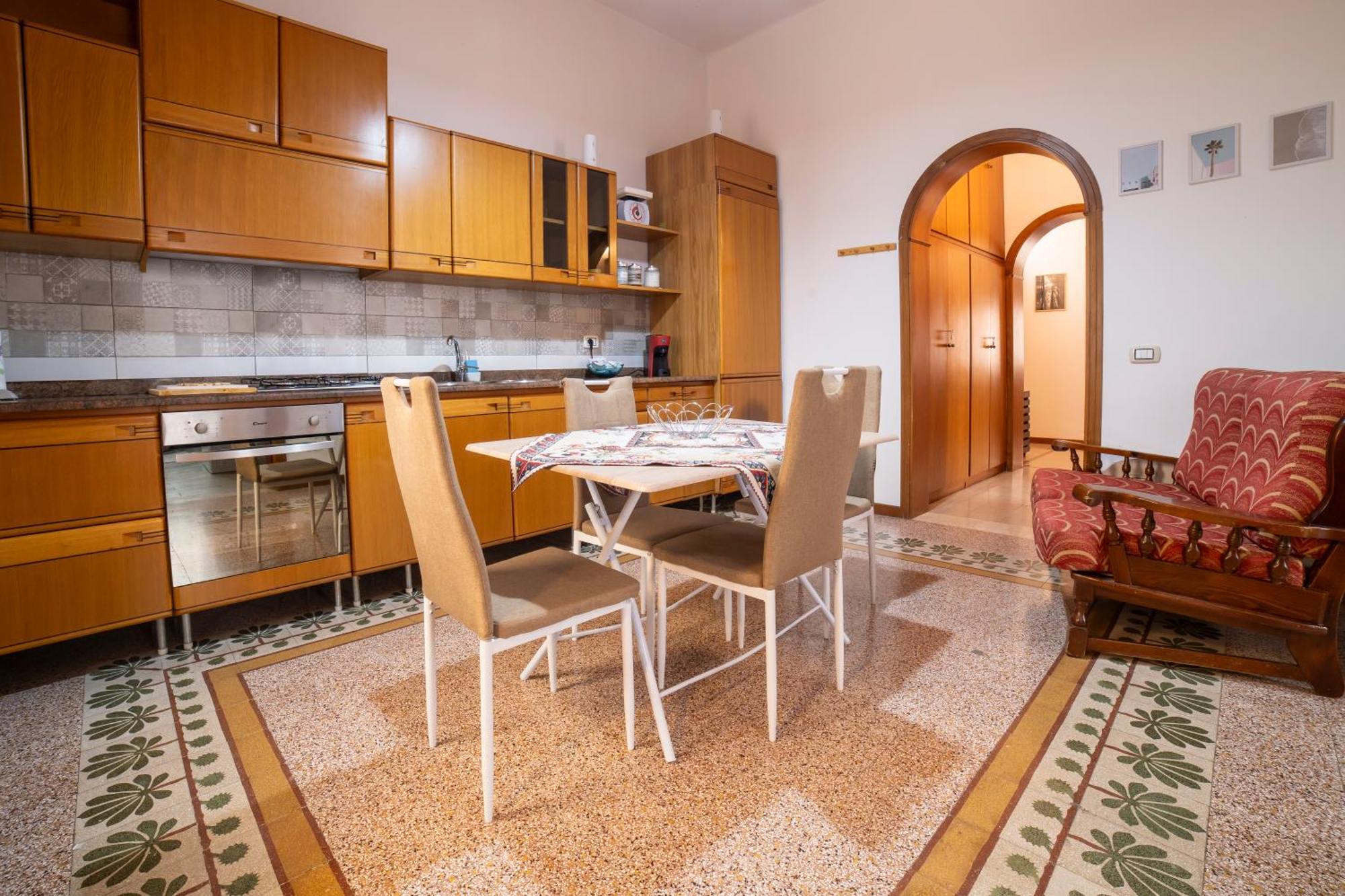 Centro Stazione Aeroporto Wi-Fi&Self Check-In Apartment ปาแลร์โม ภายนอก รูปภาพ